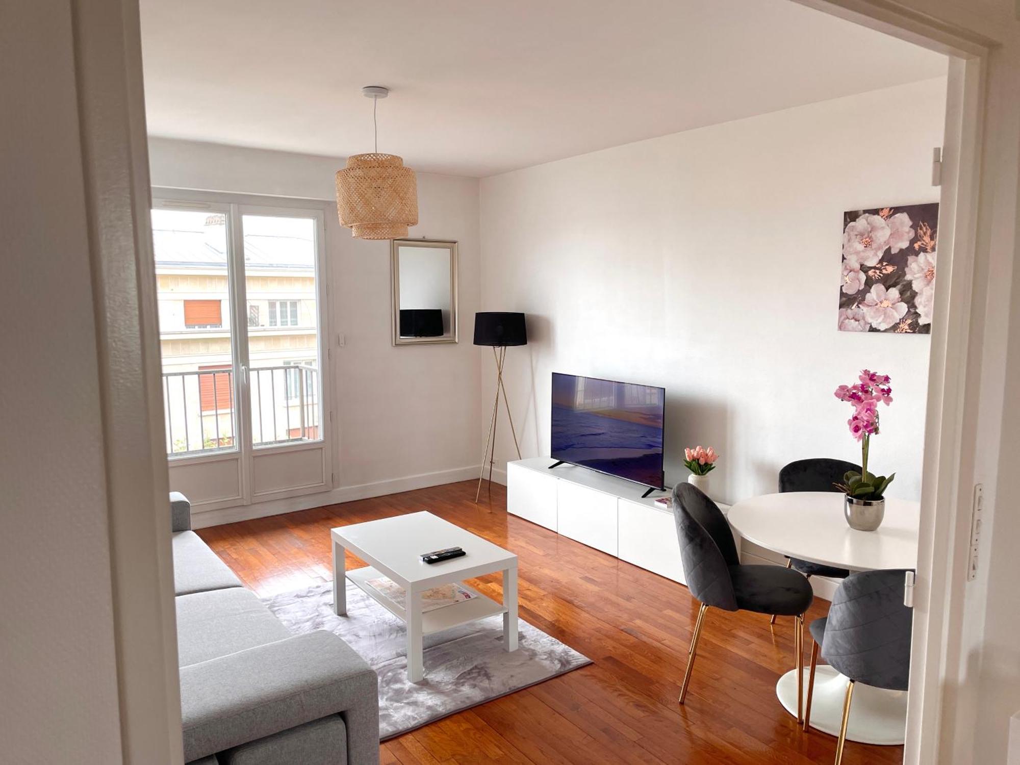 Appartement Confortable, Centre-Ville Troyes Exterior photo
